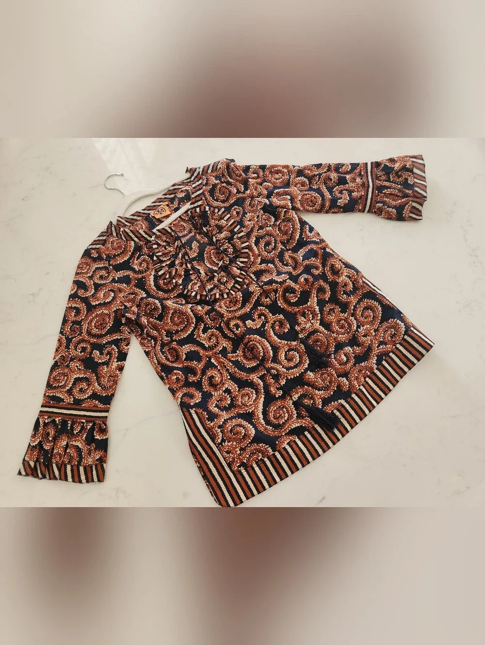 Tory Burch Women’s Ruffled Neck Long-Sleeve Top in Navy and Copper. Size 8